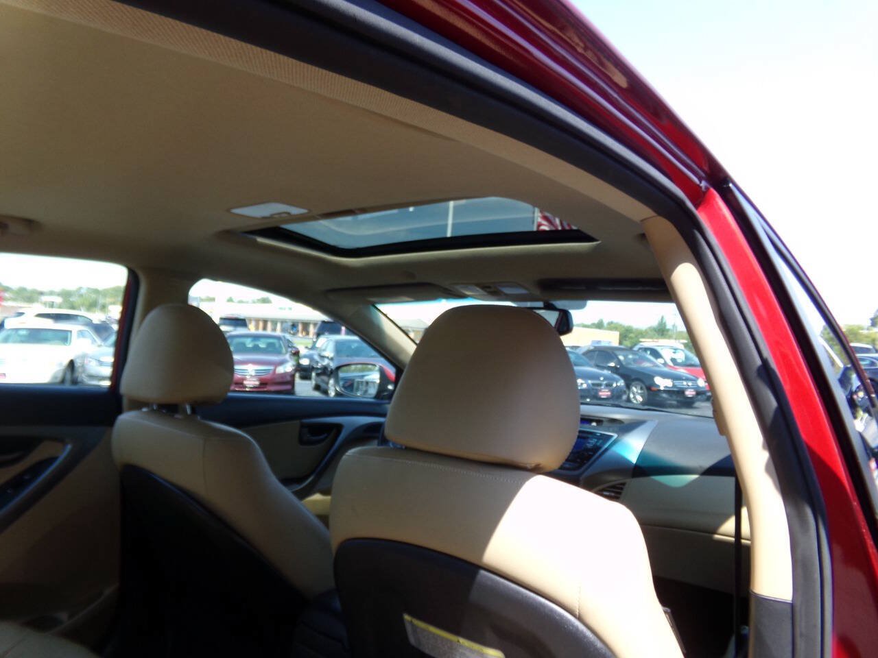 Used 2013 Hyundai Elantra Limited FWD image 23