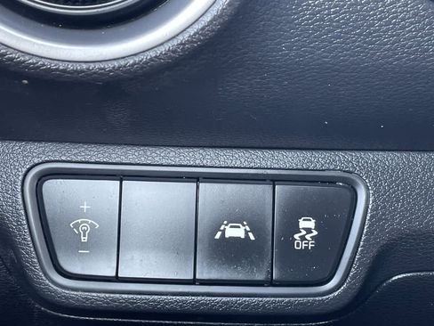 Used 2019 Kia Forte LXS image 25