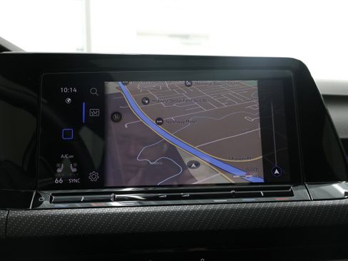 Used 2024 Volkswagen Golf R image 10