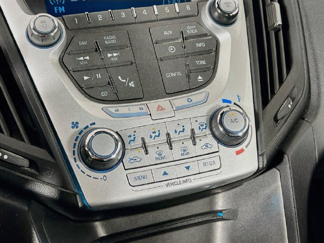 Used 2013 Chevrolet Equinox LS FWD image 17