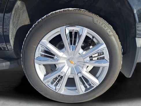 Used 2024 Chevrolet Tahoe High Country image 39