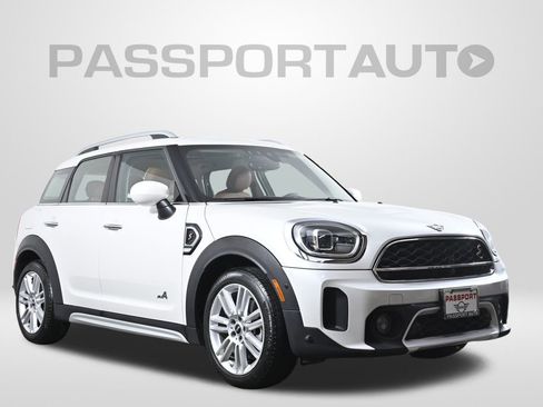 Used 2024 MINI Cooper Countryman S image 3