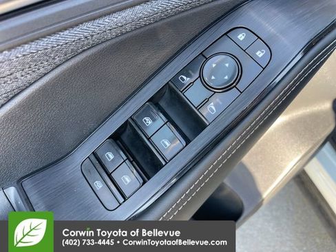 Used 2021 Nissan Rogue SV AWD/4WD image 19