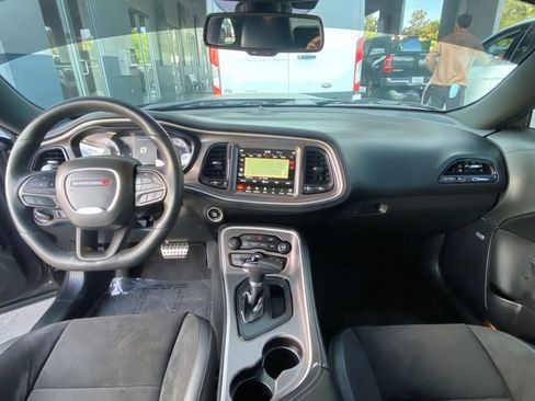 Used 2022 Dodge Challenger R/T Scat Pack RWD image 17