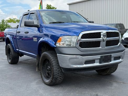 Used 2015 RAM 1500 ST w/ SXT Appearance Group image 2