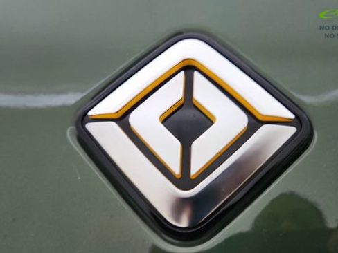 Used 2024 Rivian R1S Adventure AWD/4WD image 33