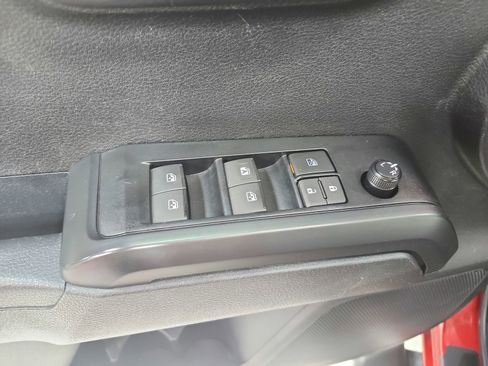 Used 2023 Toyota Tacoma SR image 31