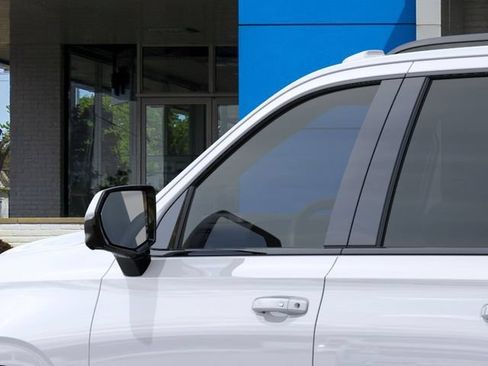 New 2026 Chevrolet Suburban RST w/ Comfort Package AWD/4WD image 12