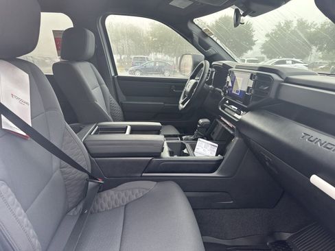 New 2025 Toyota Tundra SR w/ SR Tow Package image 31