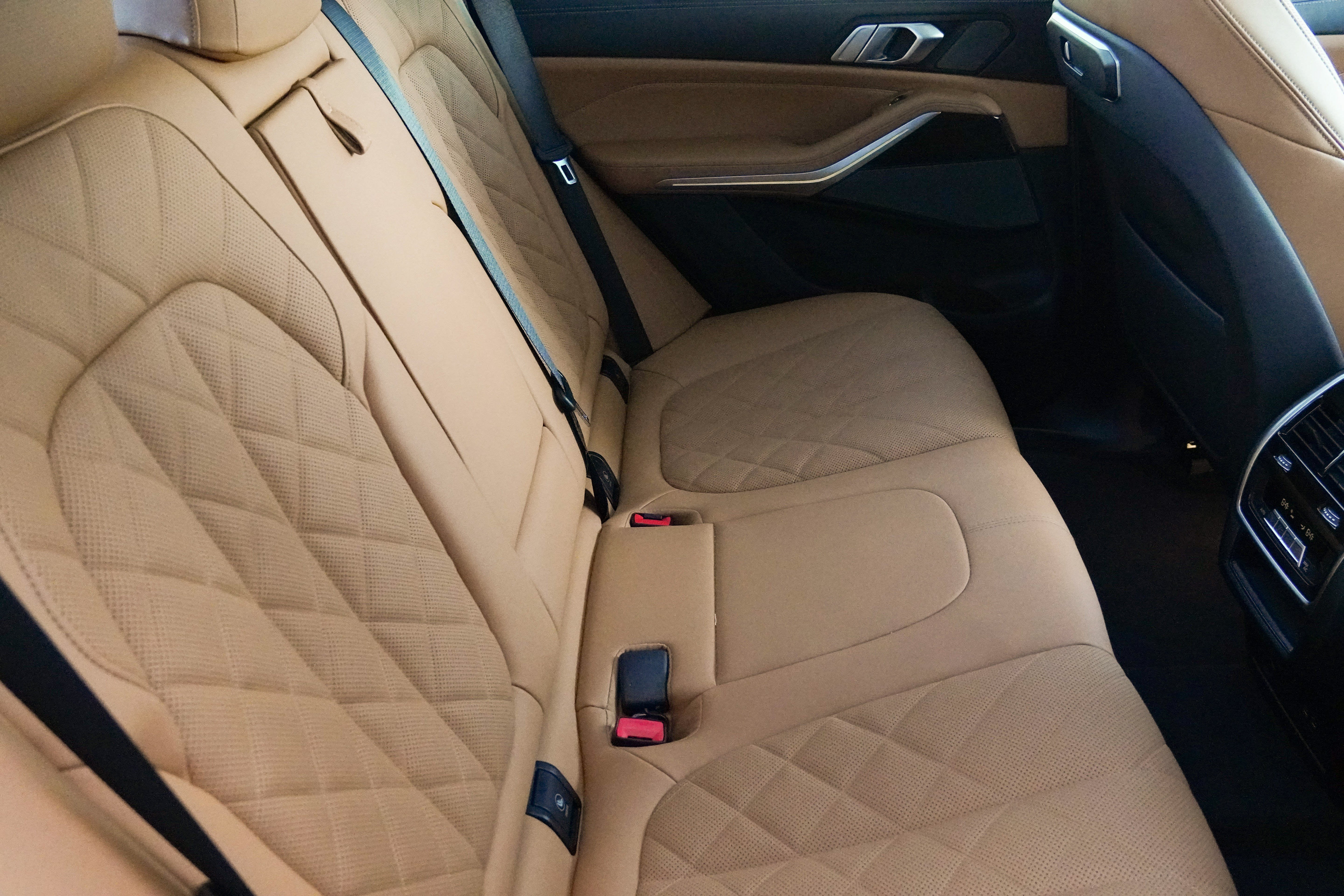 Certified 2024 BMW X5 sDrive40i w/ Parking Assistance Package RWD image 34