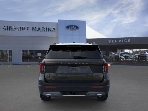 New 2025 Ford Explorer Active w/ Active Comfort Package image 6