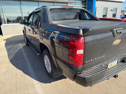 Used 2007 Chevrolet Avalanche LT w/ LT Preferred Equipment Group image 5