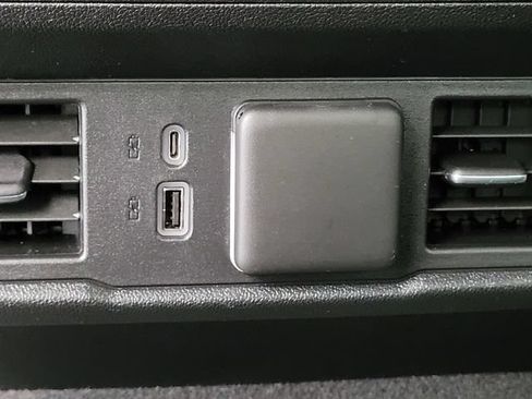 Used 2022 Chevrolet Silverado 1500 LT w/ Safety Package RWD image 17