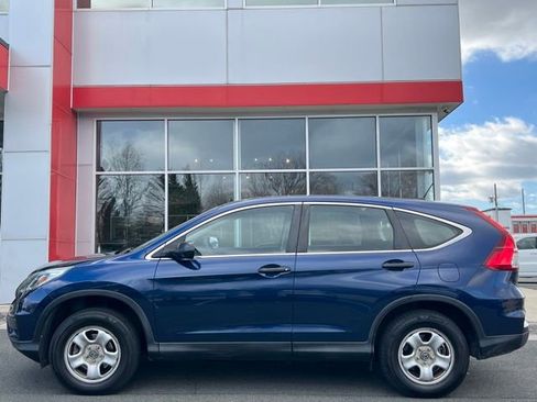 Used 2015 Honda CR-V LX image 2