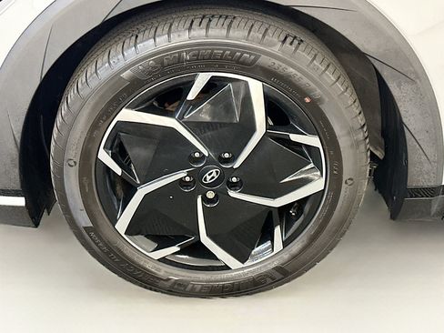 Used 2024 Hyundai Ioniq 5 SEL AWD/4WD image 35