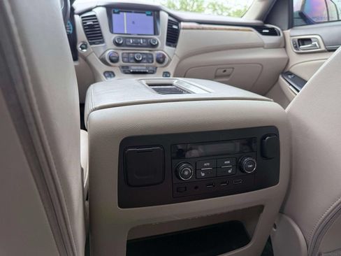 Used 2017 GMC Yukon XL Denali w/ Open Road Package AWD/4WD image 15