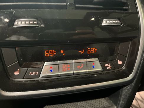Certified 2023 BMW X5 xDrive40i w/ Climate Comfort Package AWD/4WD image 16