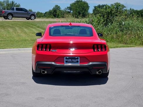 Used 2026 Ford Mustang Premium RWD image 6
