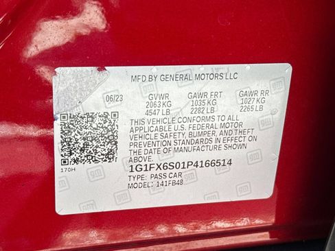 Used 2023 Chevrolet Bolt LT w/ Infotainment Package FWD image 52
