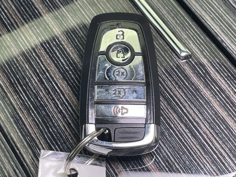 Used 2021 Lincoln Navigator Black Label AWD/4WD image 45