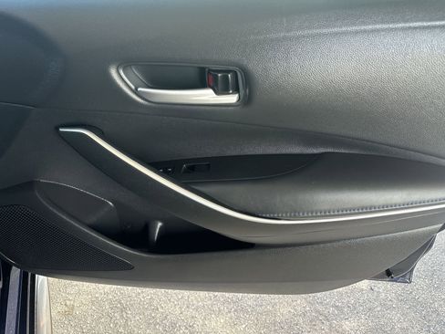 Used 2022 Toyota Corolla SE image 32