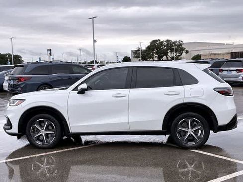 Certified 2024 Honda HR-V EX-L image 11