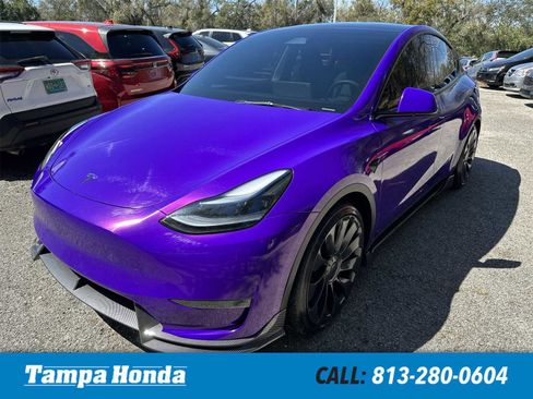Used 2024 Tesla Model Y Performance image 1