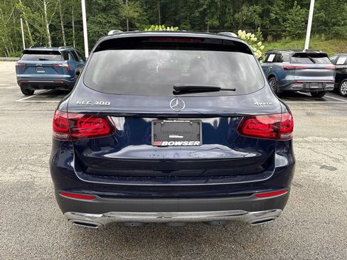 Used 2022 Mercedes-Benz GLC 300 4MATIC image 4