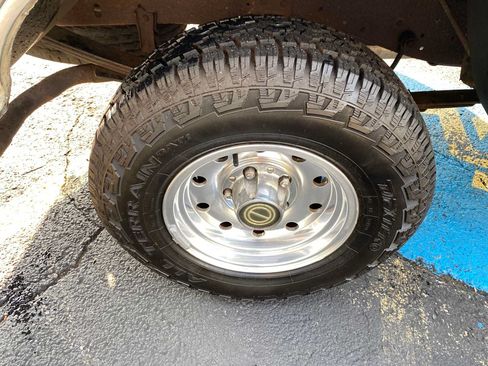 Used 1995 Ford F150 2WD Regular Cab image 31