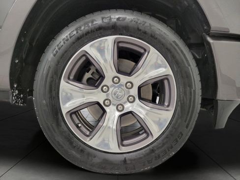 Used 2019 RAM 1500 Laramie w/ Sport Appearance Package image 4