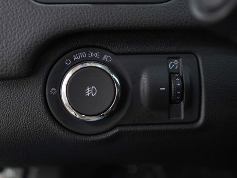 Used 2016 Buick Regal image 22