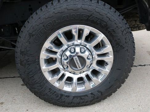 Used 2022 Ford F250 Lariat w/ Chrome Package image 9