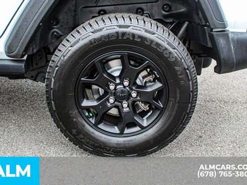 Used 2020 Jeep Wrangler Unlimited Willys image 14