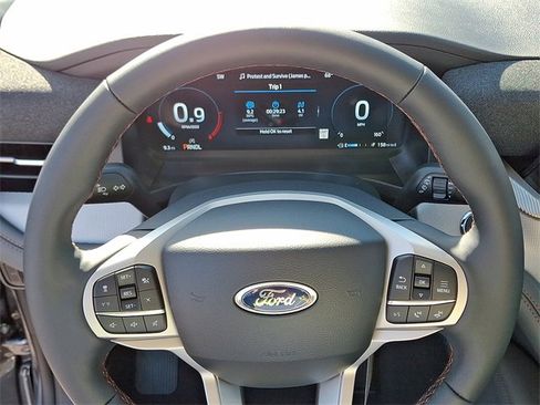 New 2026 Ford Explorer Active w/ Active Comfort Package image 14