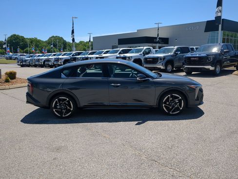 New 2026 Kia K4 GT-Line FWD image 9