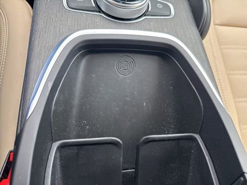 Used 2023 Alfa Romeo Giulia AWD w/ Quick Order Package 22X Lusso image 17