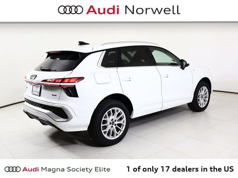 New 2026 Audi Q3 quattro 2.0T AWD/4WD image 16