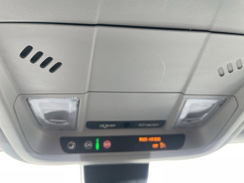 Certified 2024 GMC Terrain SLE image 22