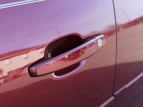 Used 2015 Chevrolet Malibu LT w/ Power Convenience Package image 9