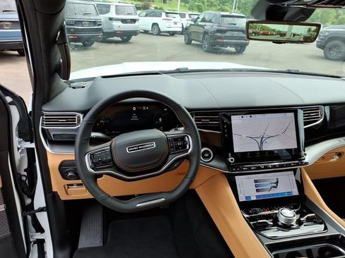 New 2026 Jeep Grand Wagoneer L Summit AWD/4WD image 8