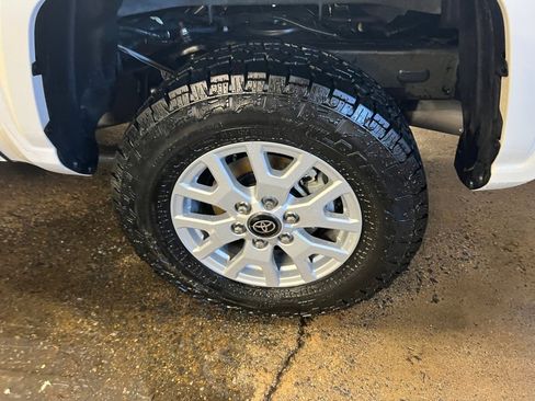 Used 2024 Toyota Tacoma SR5 image 26