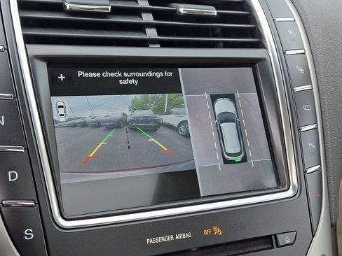 Certified 2019 Lincoln Nautilus Reserve AWD/4WD image 19