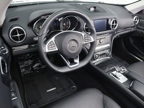 Used 2020 Mercedes-Benz SL 450 image 17