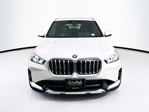 Used 2025 BMW X1 xDrive28i image 2