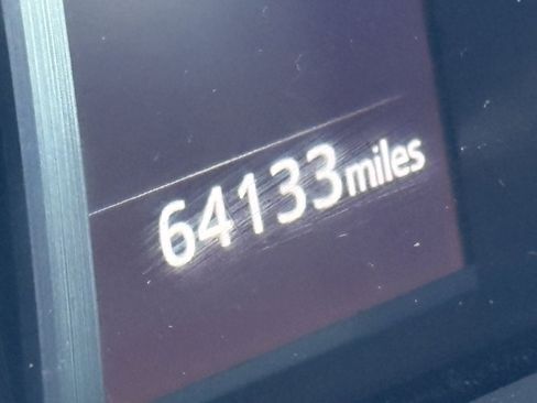 Used 2020 Toyota 4Runner Limited image 17