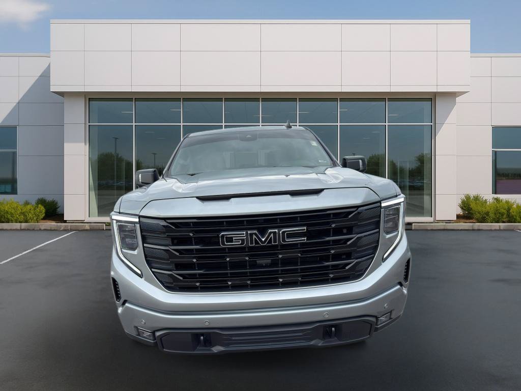 Used 2025 GMC Sierra 1500 Elevation w/ Elevation Premium Package AWD/4WD image 6