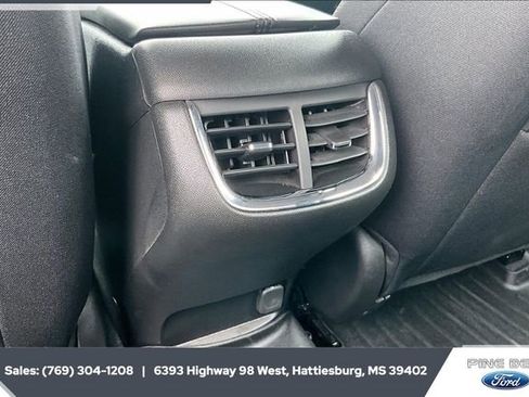 Used 2023 Chevrolet Malibu LT w/ Driver Confidence Package image 23