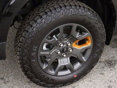 New 2025 Ford Maverick Tremor AWD/4WD image 9