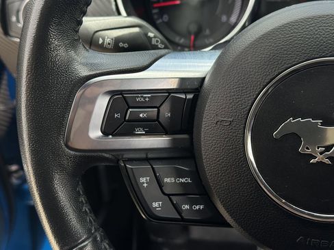 Used 2021 Ford Mustang Coupe RWD image 13