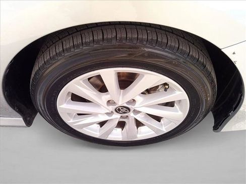 Used 2024 Toyota Camry LE FWD image 10